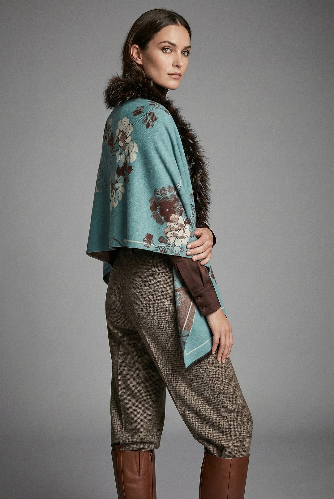 Bloom Reversible Fur Scarf - Light Blue
