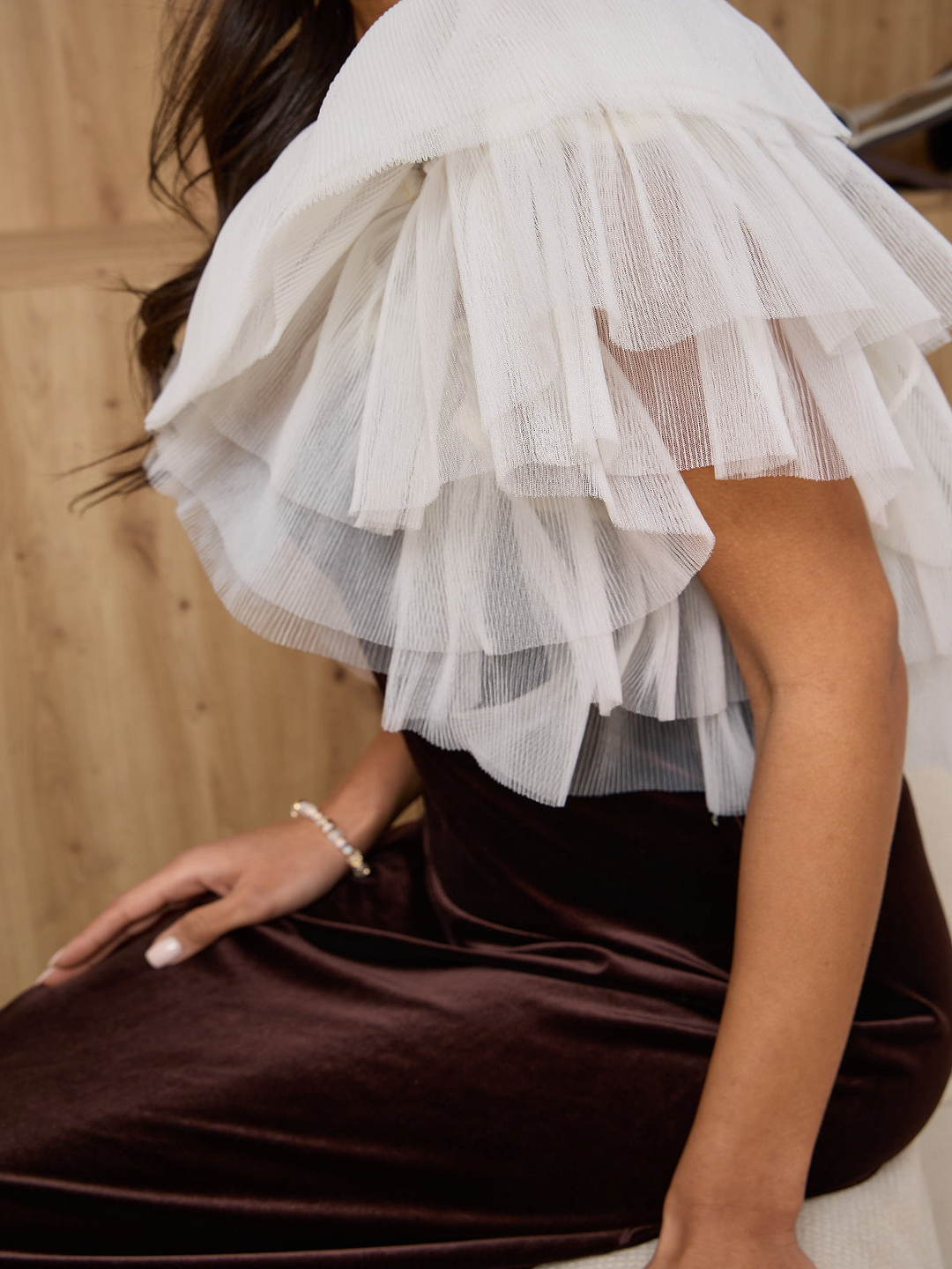 Ruffle Tulle Capelet - Ivory