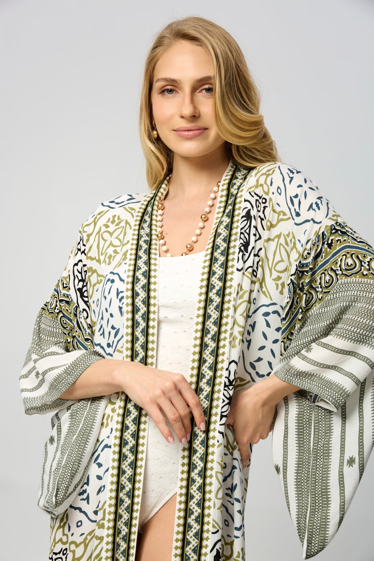 Mosaic Tile Pattern Kimono