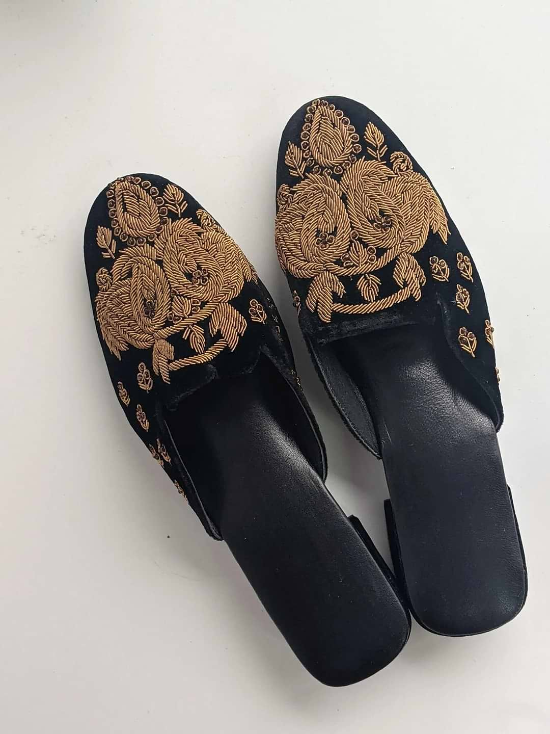 Paisley Embroidered Velvet Mule Black