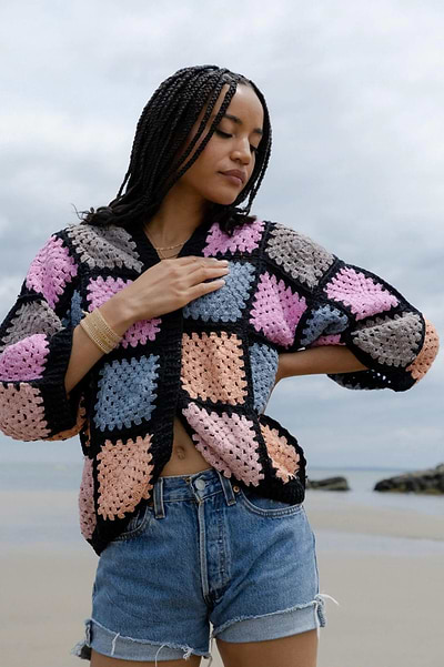 Modern Pastel Crochet Squared Short Jacket - SAACHI - Black - Kimono