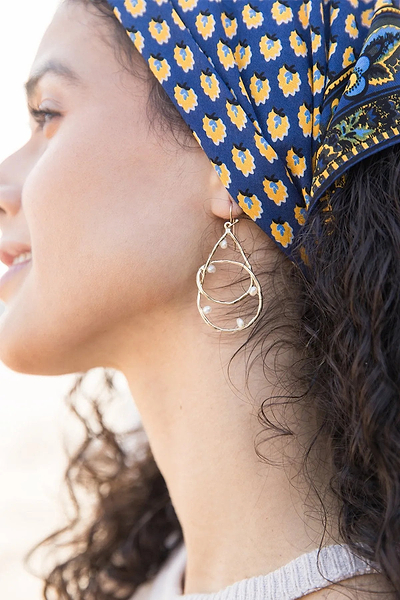 Helena Pearl Earring - SAACHI