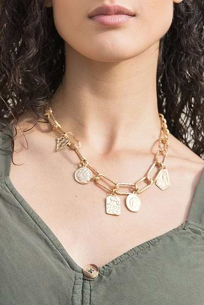 Augusta Charm Necklace Gold