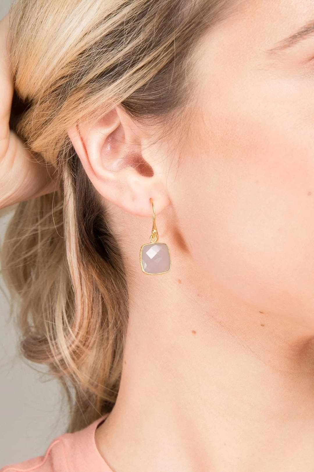 Cushion Gemstone Earring Gray