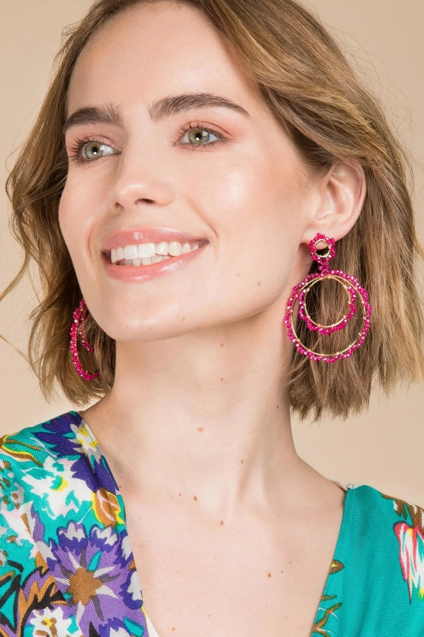 Paradise Hoop Earring Fuchsia