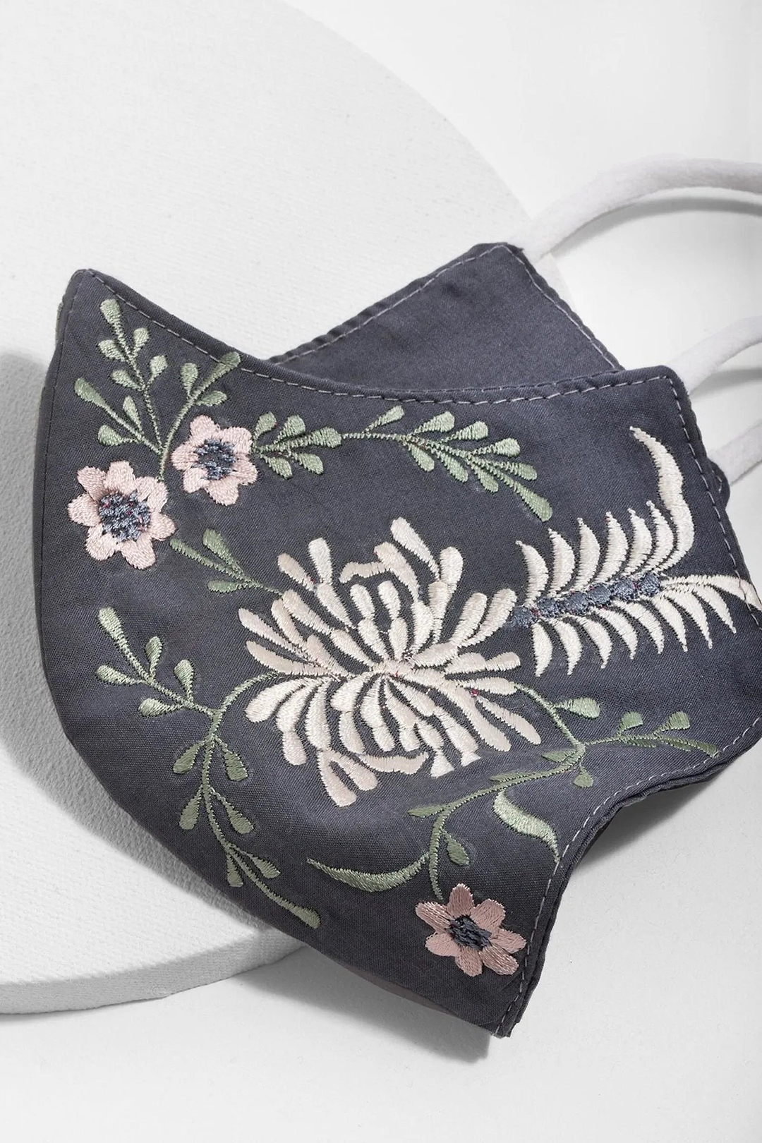 Primavera Embroidered Face Mask Grey