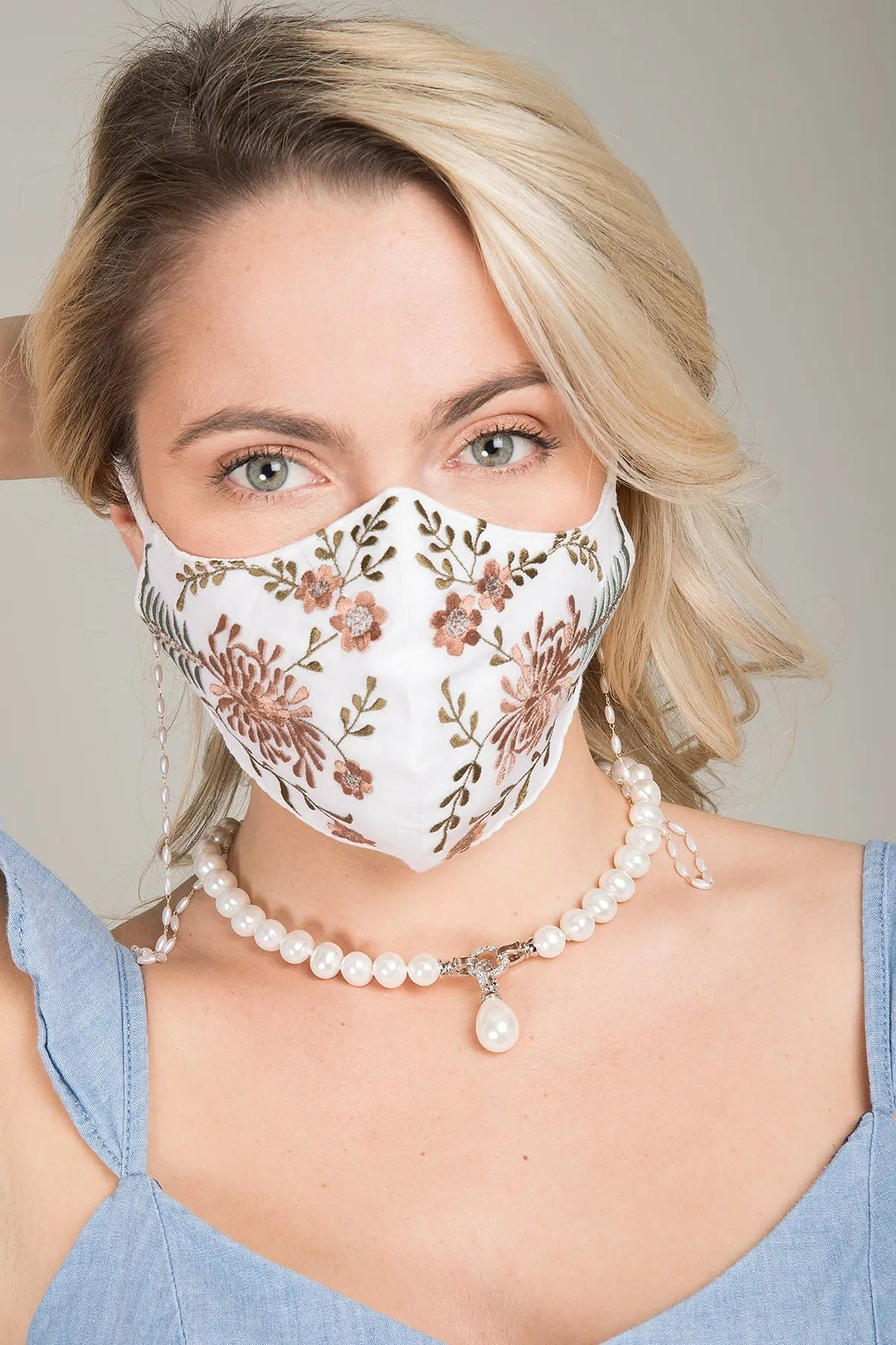Primavera Embroidered Face Mask White
