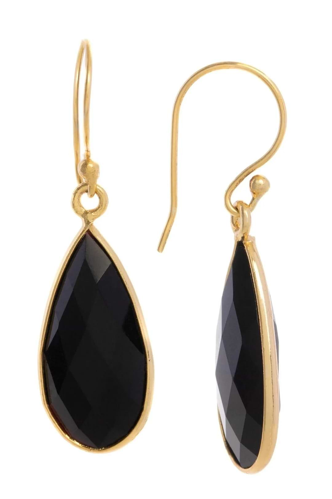 Single Drop Earring Black