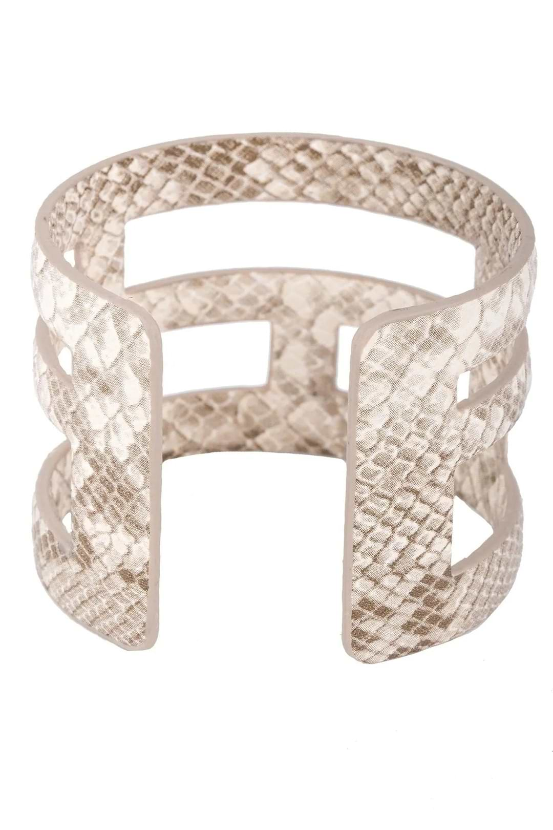 Jaanavar Cuff Bracelet Floral White