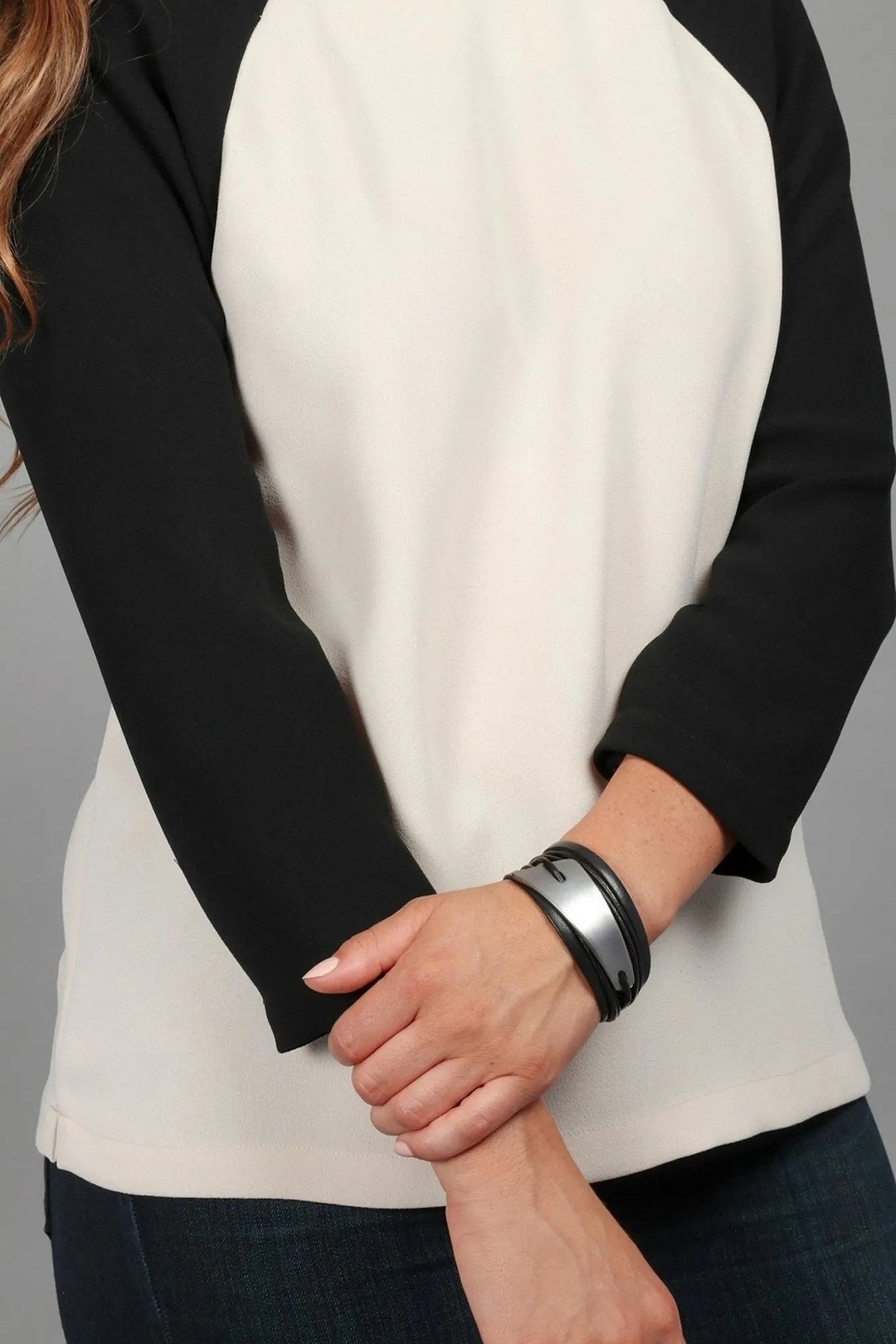 Absolute Zero Leather Bracelet - SAACHI