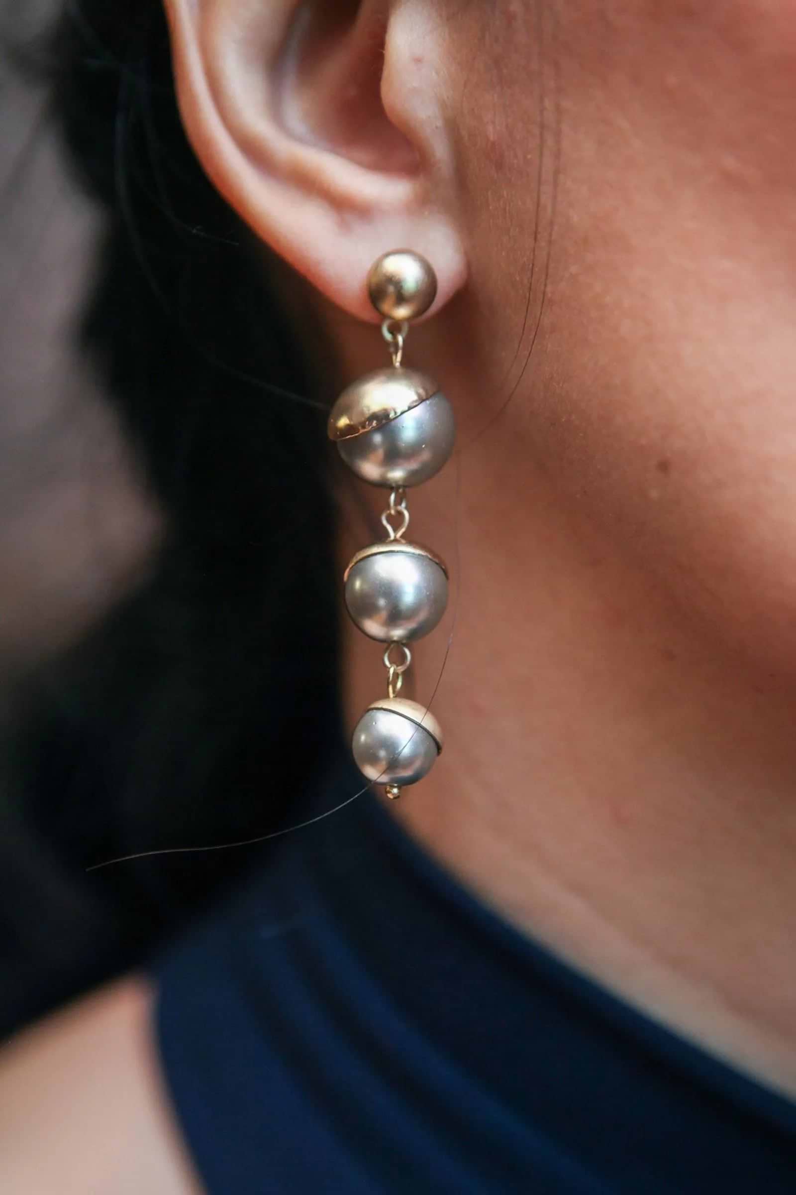 Half Moon Earring – SAACHI