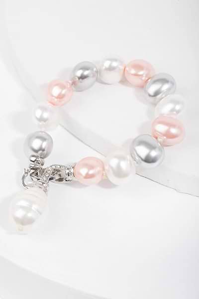 Saachistyle Neapolitan Pearl Bracelet