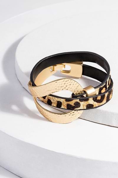 Wild Loop Leather Bracelet Gold