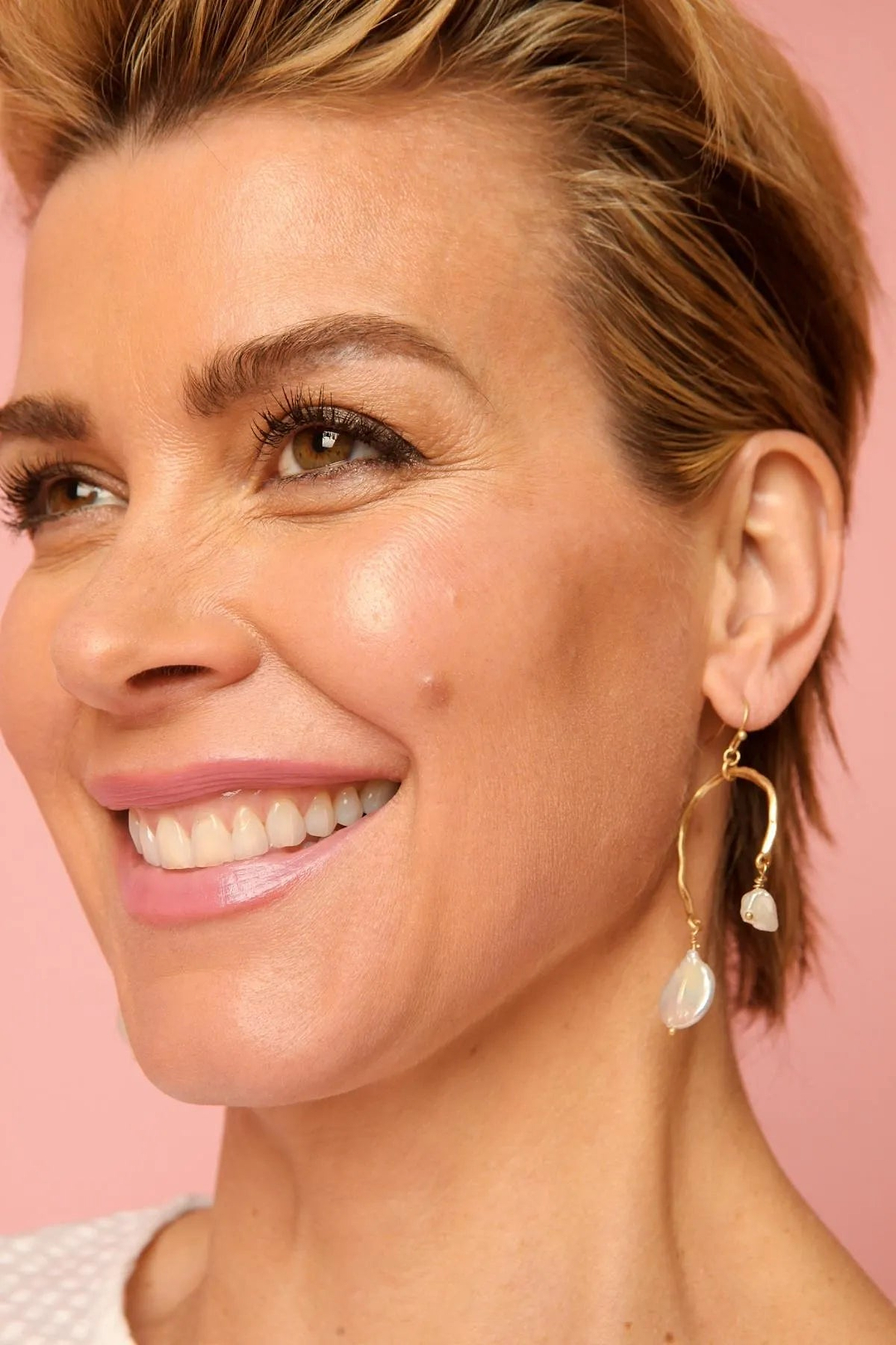 Uneven Drop Earrings Gold
