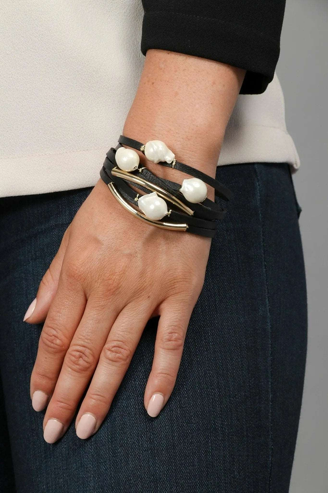 Achai Pearl Double Wrap Leather Bracelet Black
