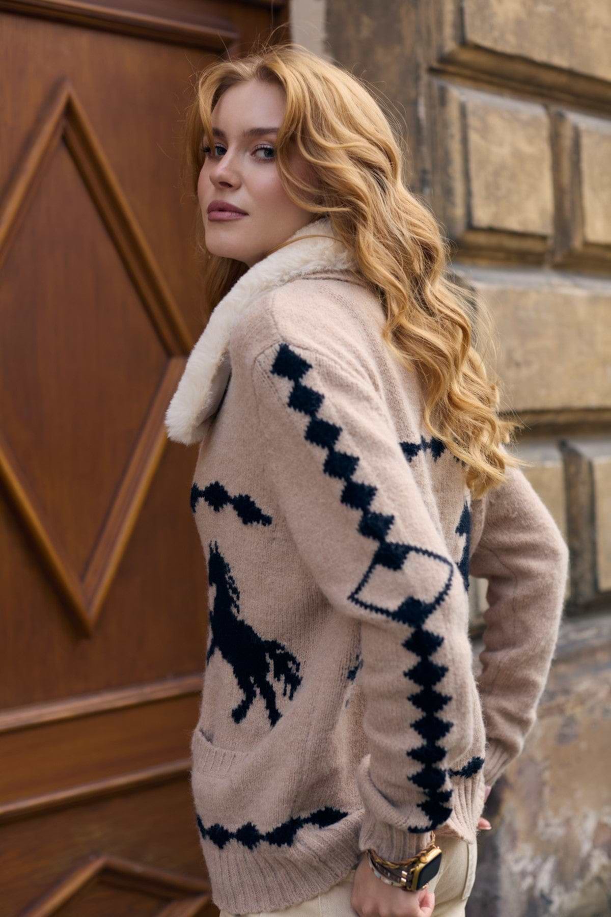 Fur Collar Horse Knit Jacket – SAACHI