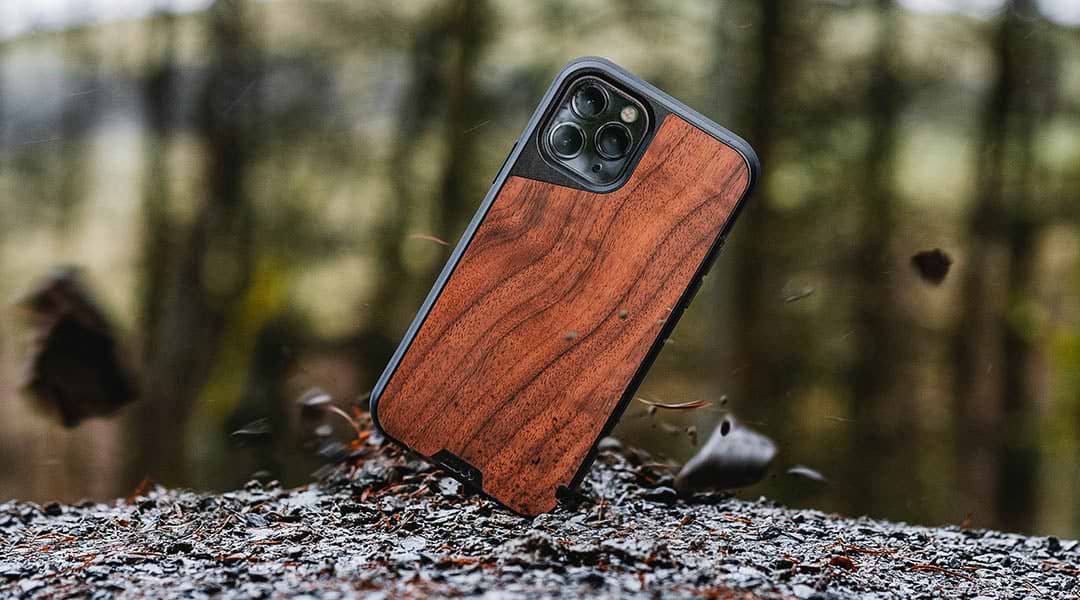 shockproof phone cases help prevent device damage to phone if dropped