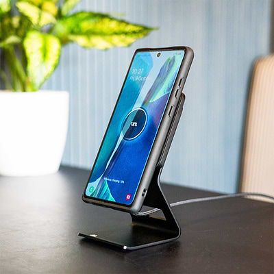 how does wireless charging work