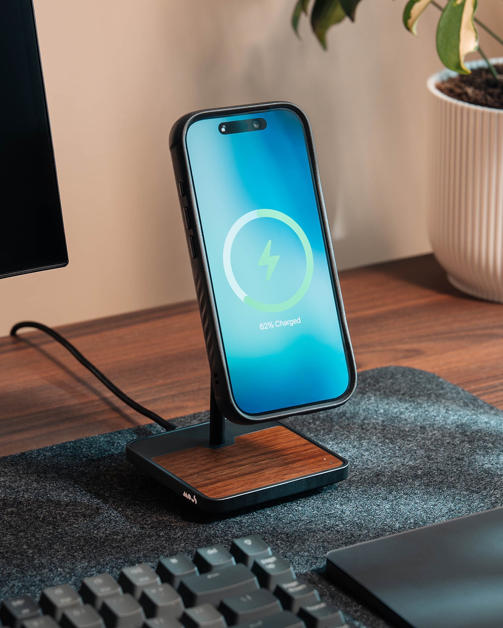 Wireless Charging Stand - Walnut