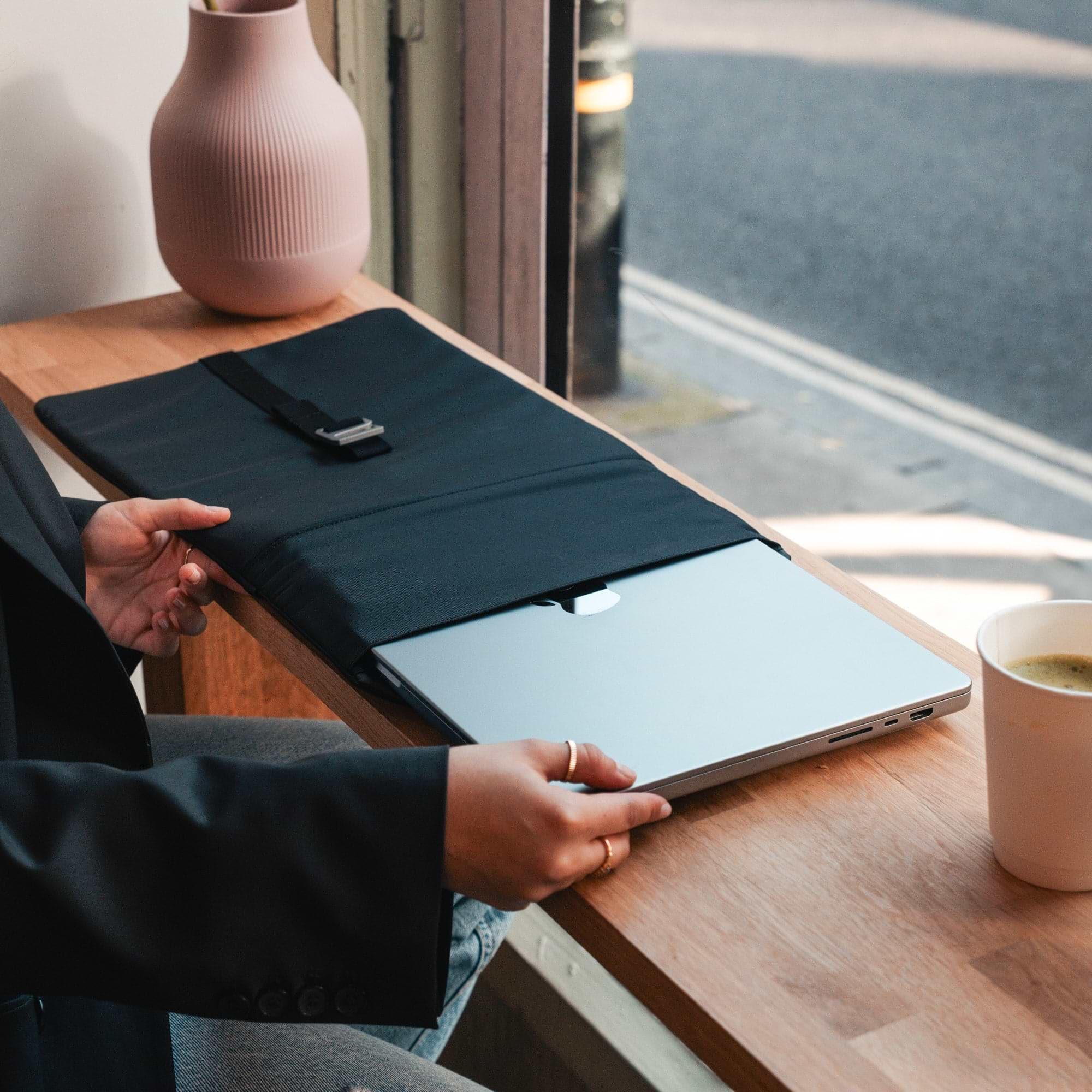 Universal Laptop Sleeve – Midnight - Thumbnail 5