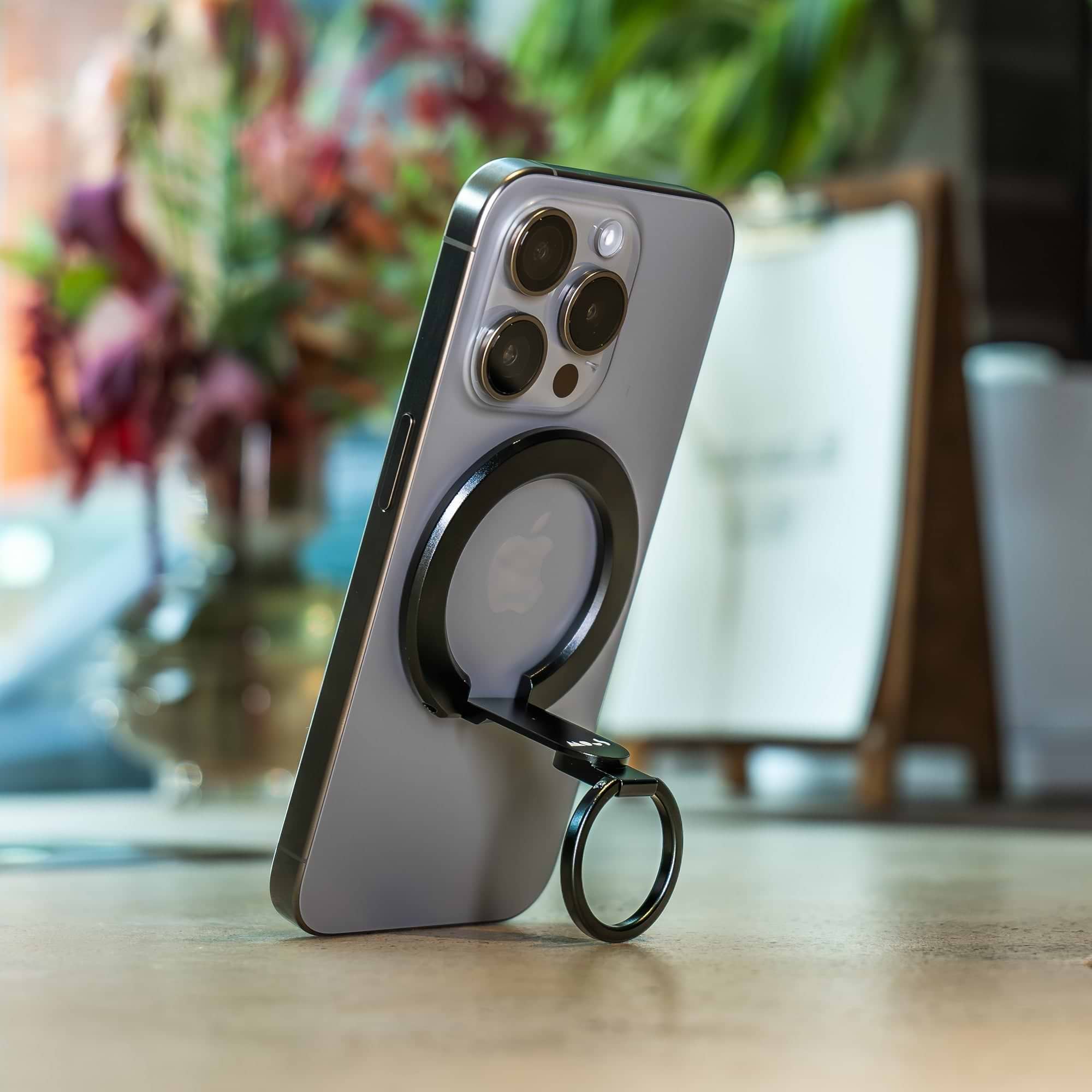 MagSafe Compatible Phone Ring and Stand