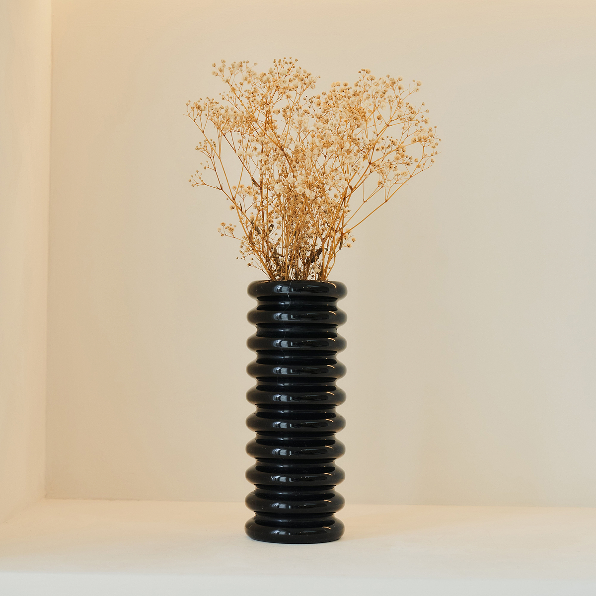 Varella - Large Black Marble Ribbed Decorative Vase 25cm