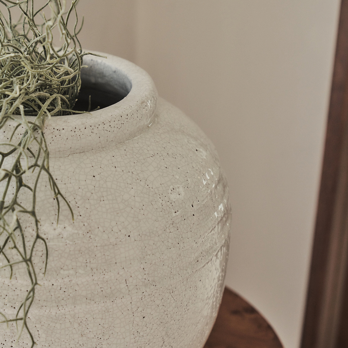 Cyra - Large Ivory Gloss Ceramic Vase