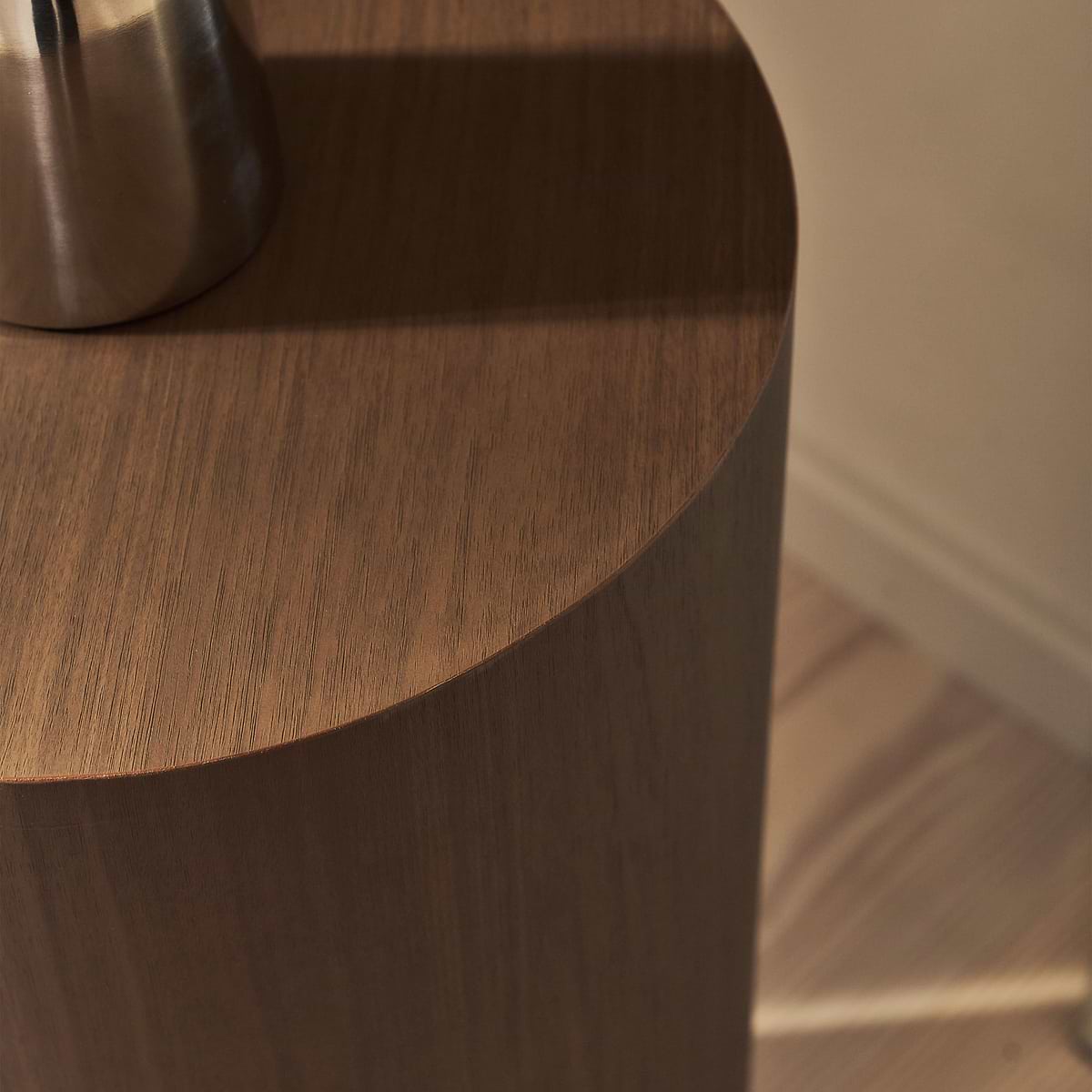 Magna - Dark Wood Wave Plinth