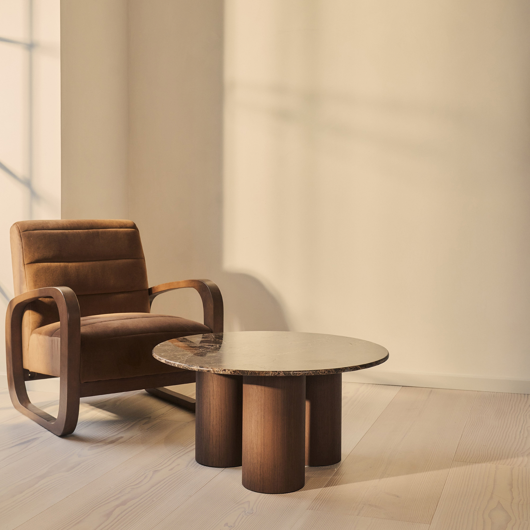 Trivium - Dark Emperador Round Dark Wood Premium Coffee Table