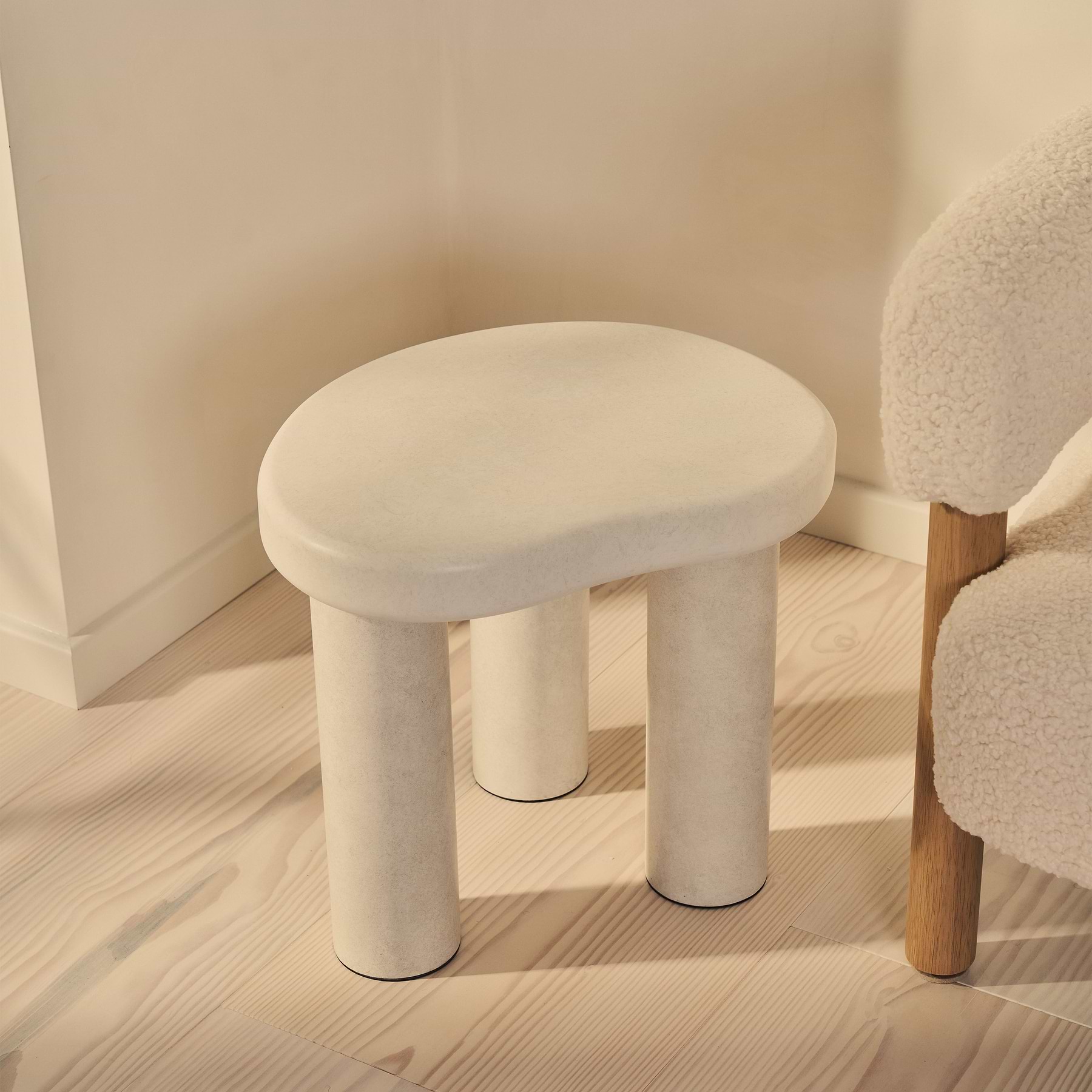 Savanna - Concrete Irregular Wooden Side Table