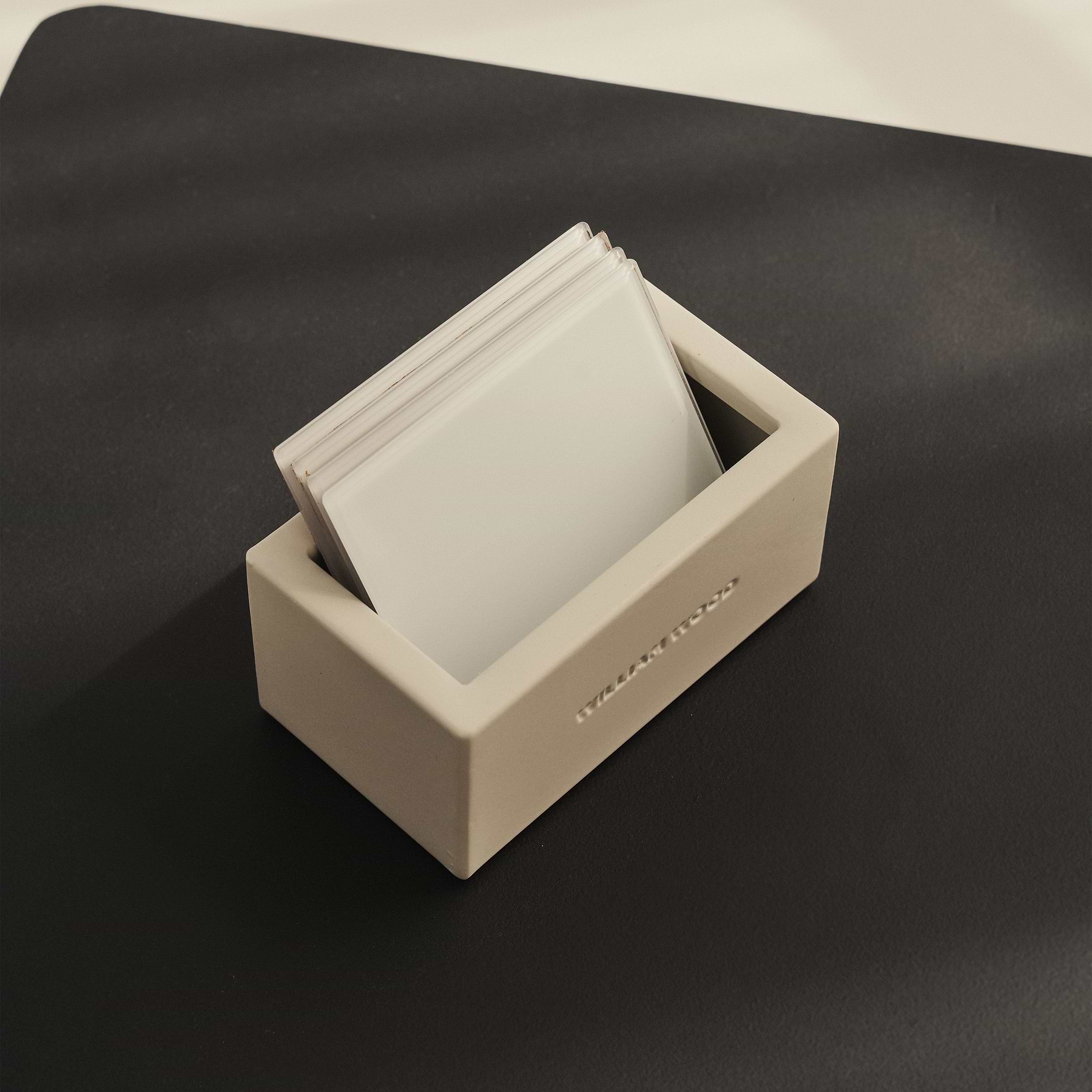 Brooklyn - Modern Coasters Set of 4 & Holder Ecru