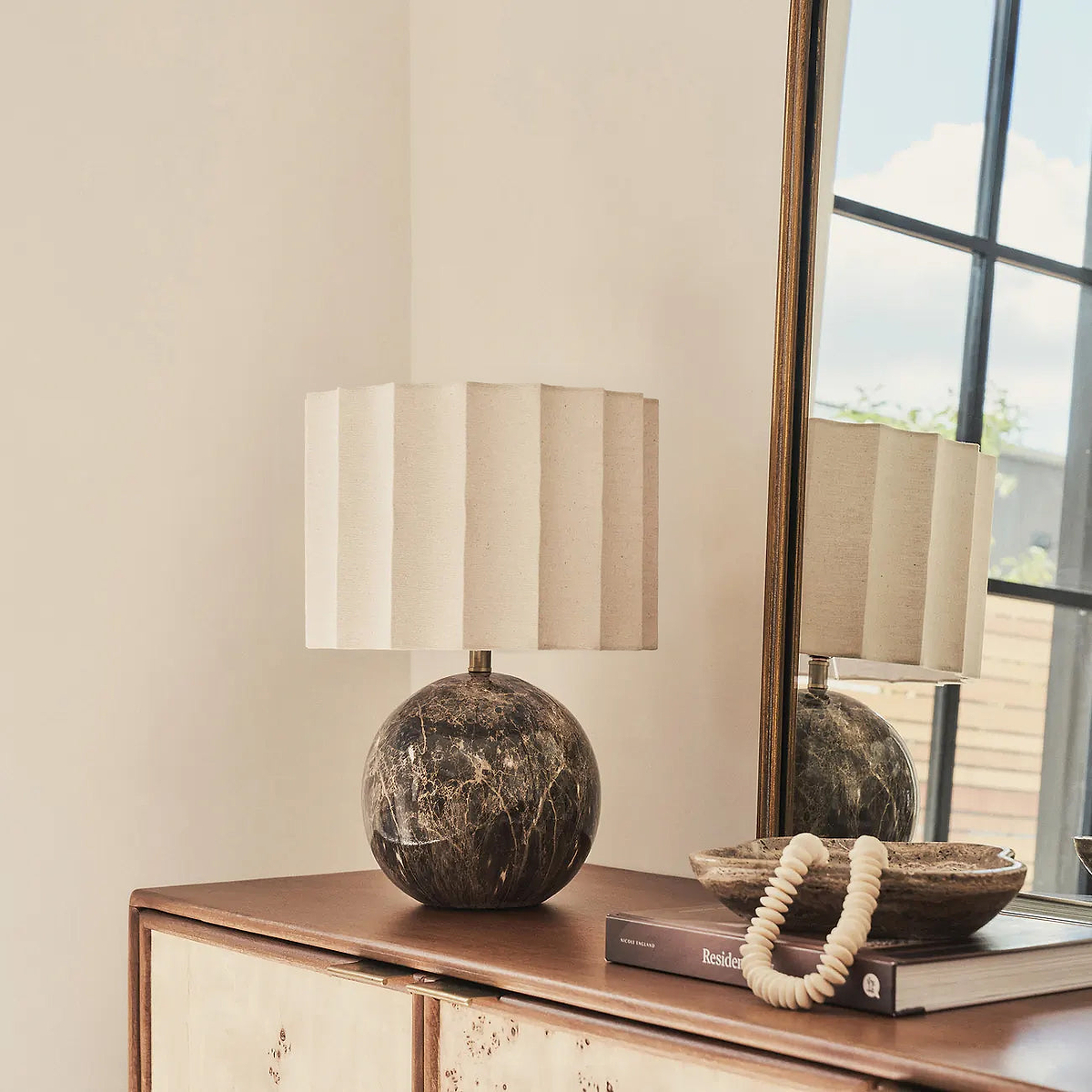 Caia - Dark Emperador Scallop Shade Table Lamp