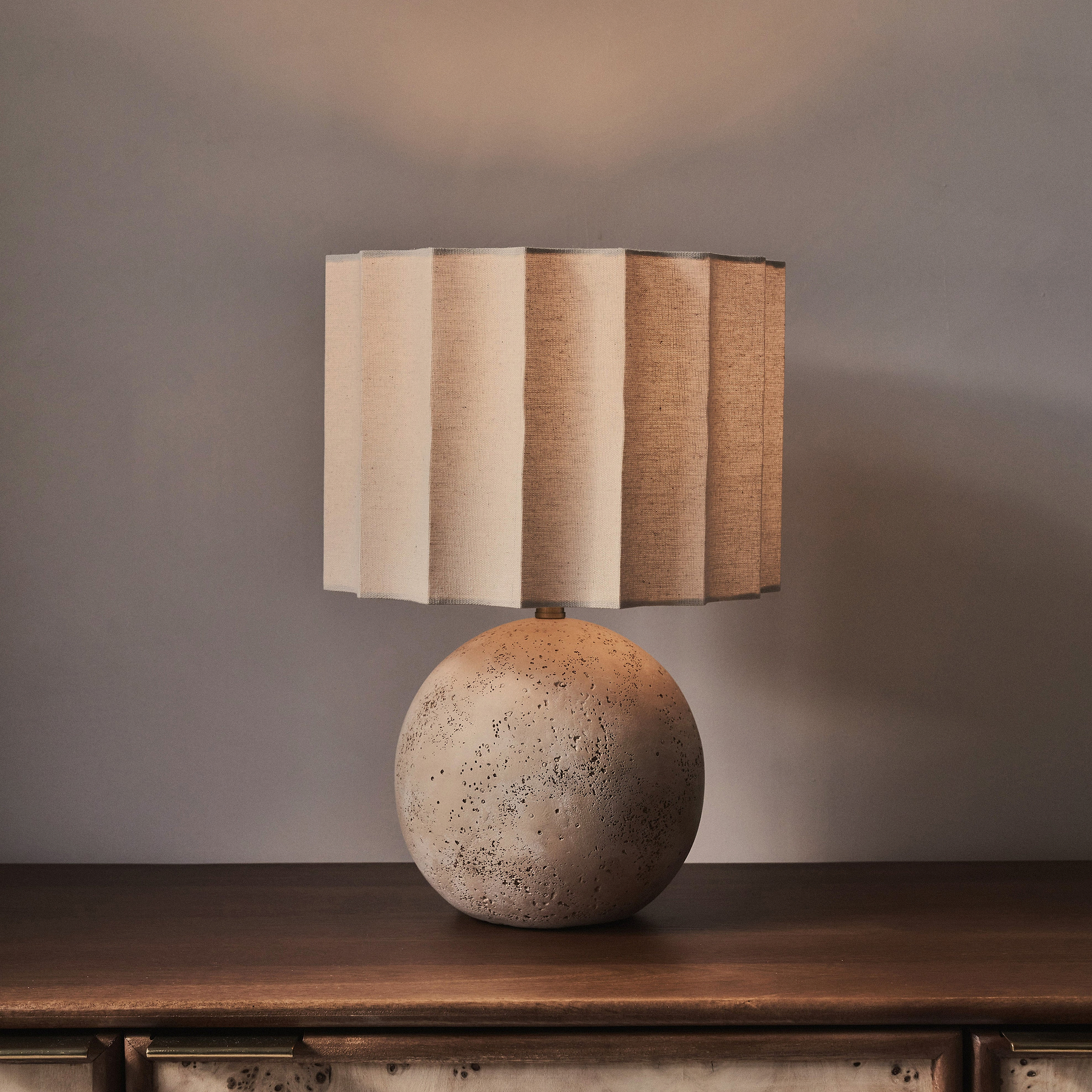 Caia - Travertine Scallop Shade Table Lamp