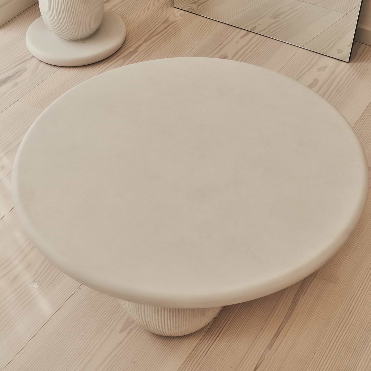 Leonardo - Minimal Concrete Ball Coffee Table Large