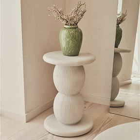 Leonardo - Minimal Concrete Ball Side Table