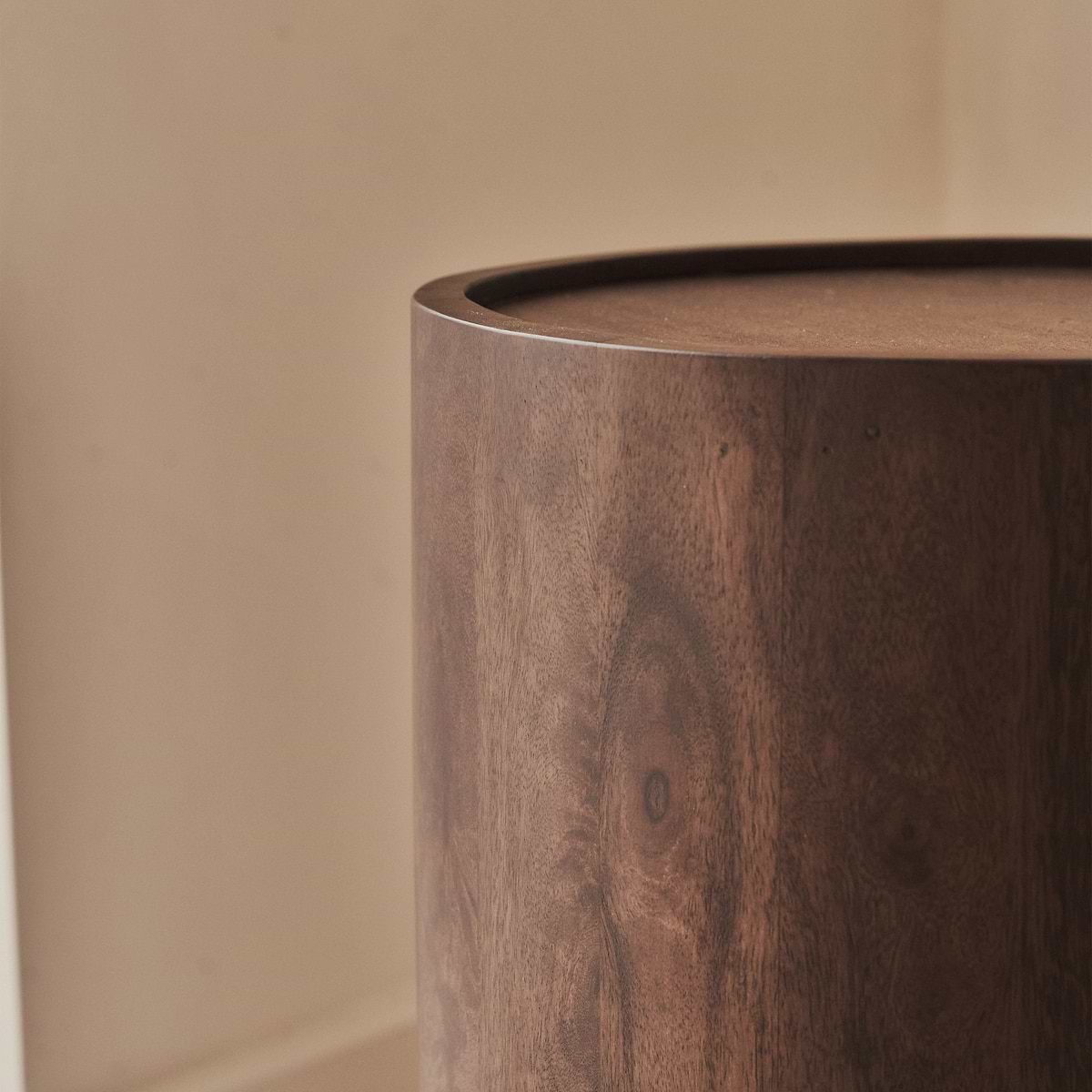 Fairmont - Dark Wood Premium Round Side Table