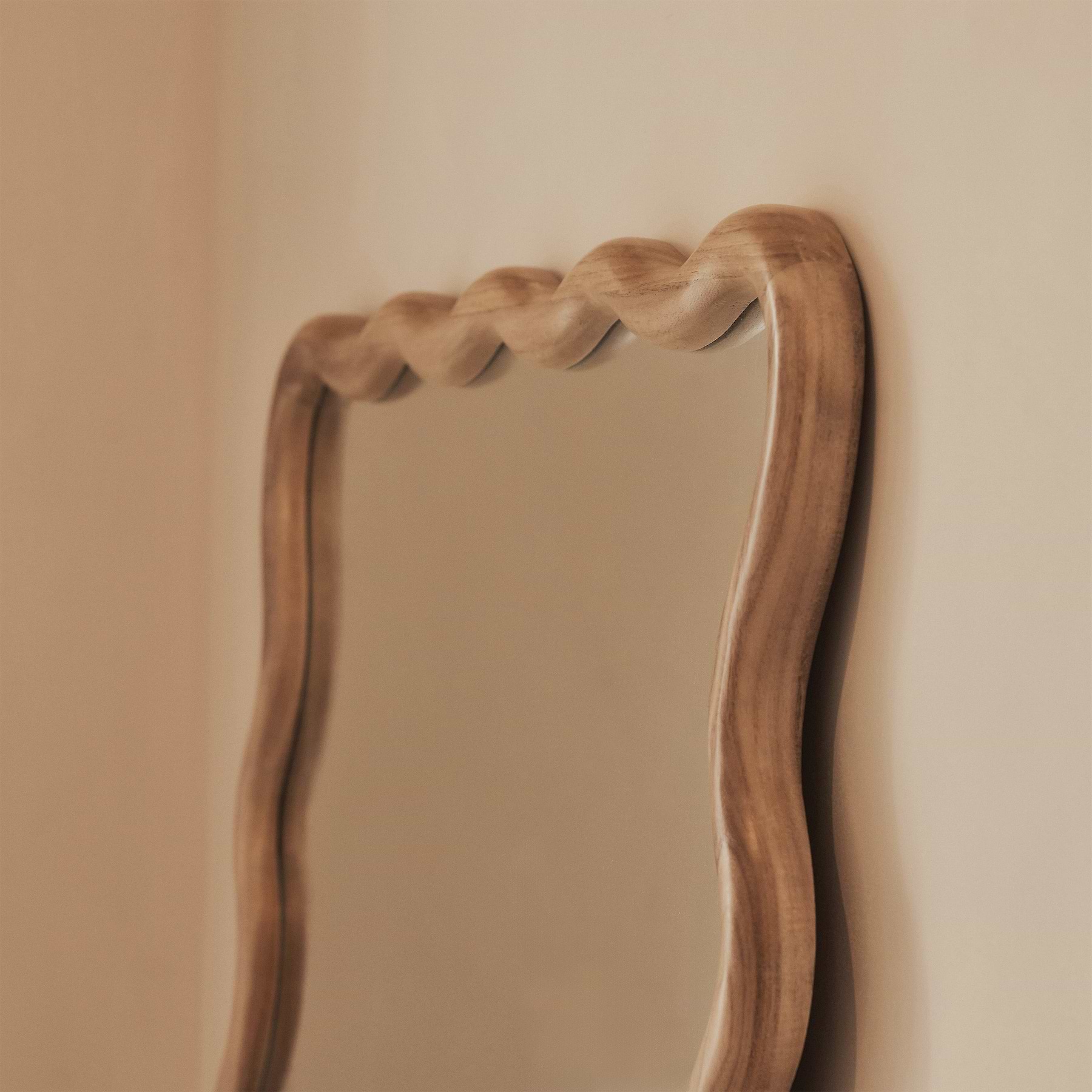 Marea - Light Wood Wavy Retro Full Length Mirror 170cm x 80cm