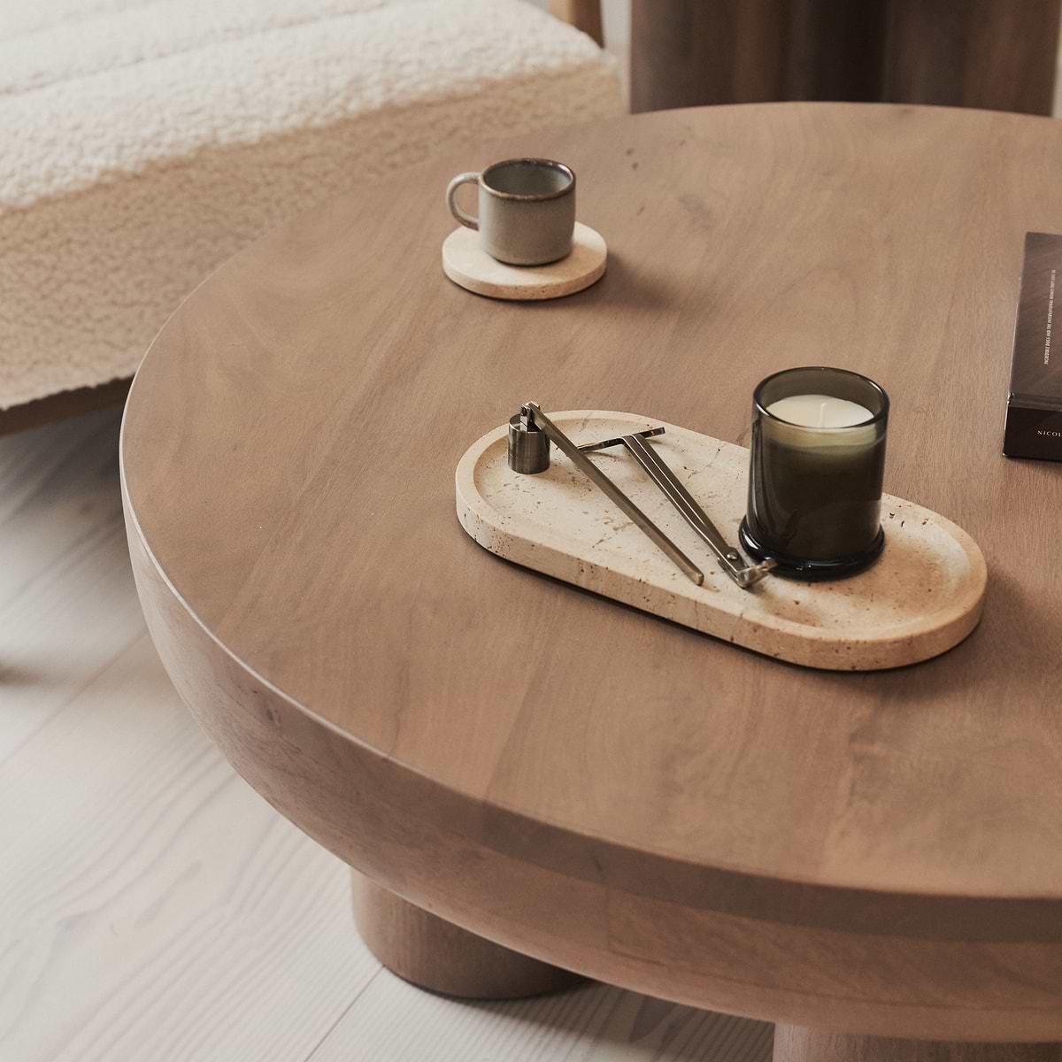 Vermont - Warm Wood Premium Round Coffee Table