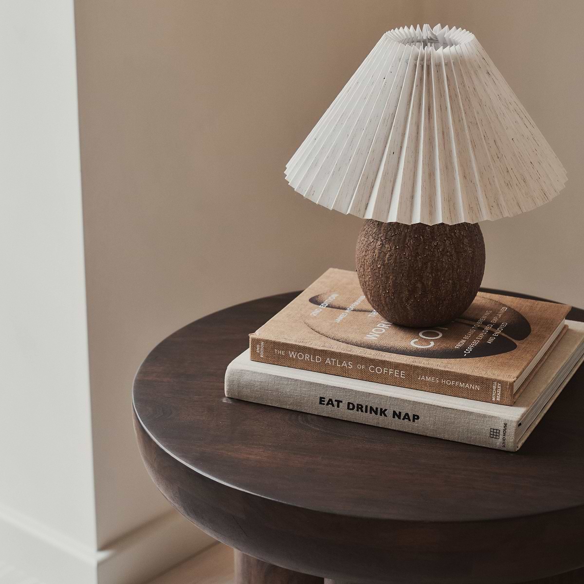 Vermont - Dark Wood Premium Round Side Table