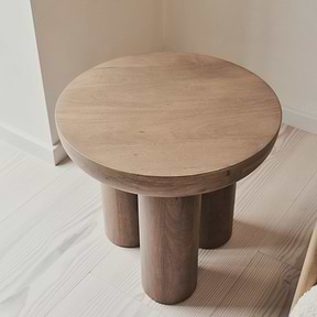 Vermont - Warm Wood Premium Round Side Table