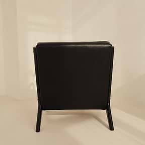 Hudson - Leather Accent Chair Black & Black Wood