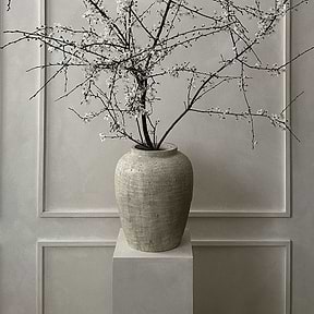 Portera - Large Beige Textured Terracotta Vase