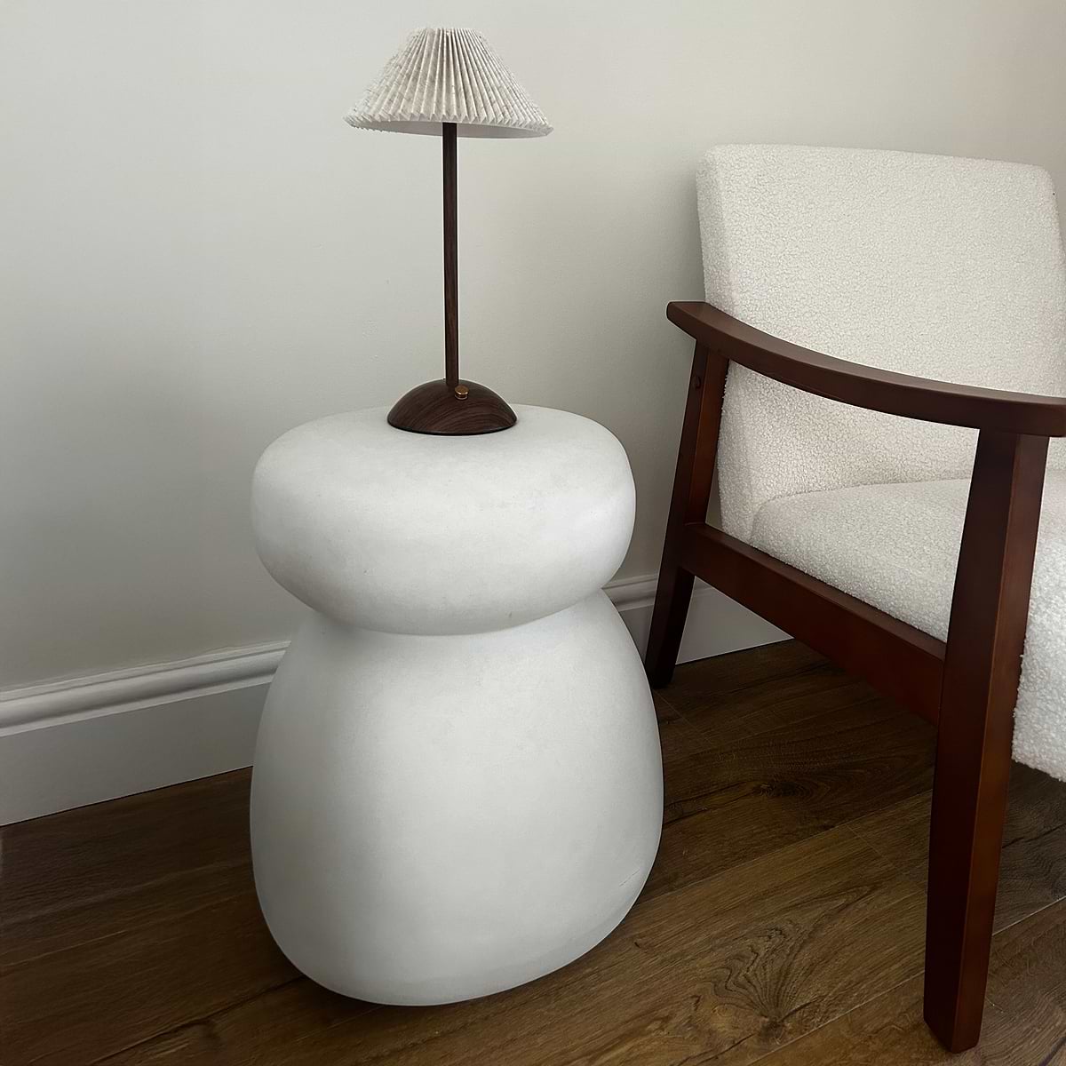 Renuka - Minimal Concrete Side Table