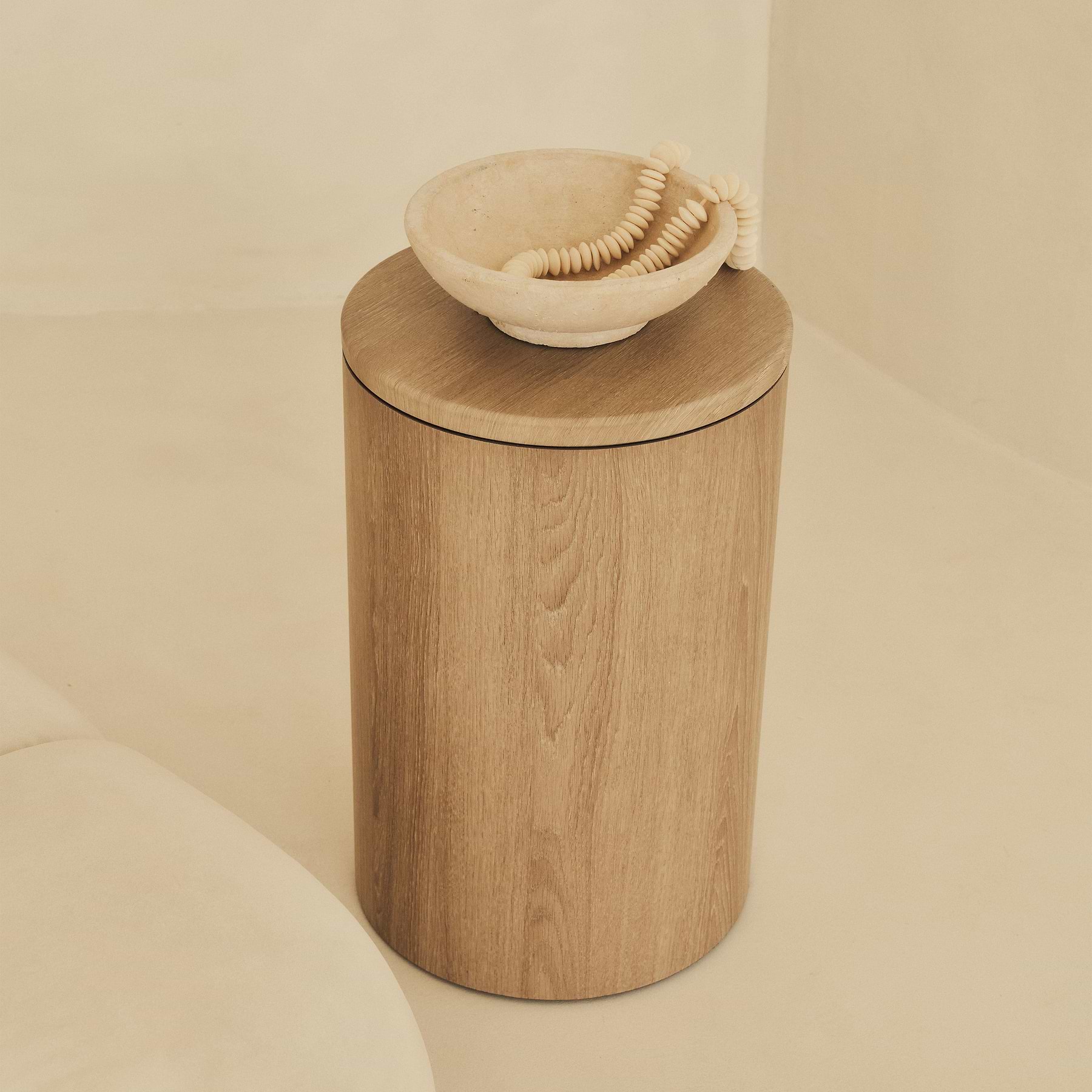 Madison - Washed Wood Round Wooden Minimal Pedestal