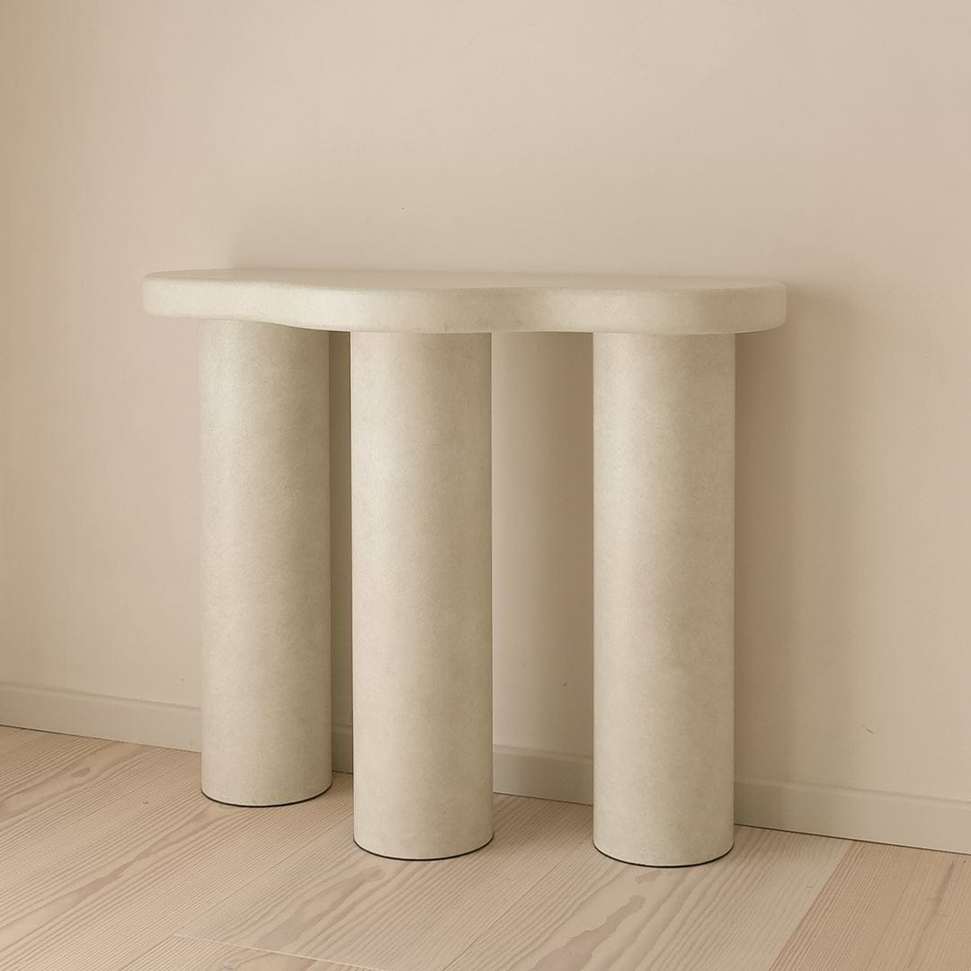 Savanna - Large Concrete Curved Wooden Console Table