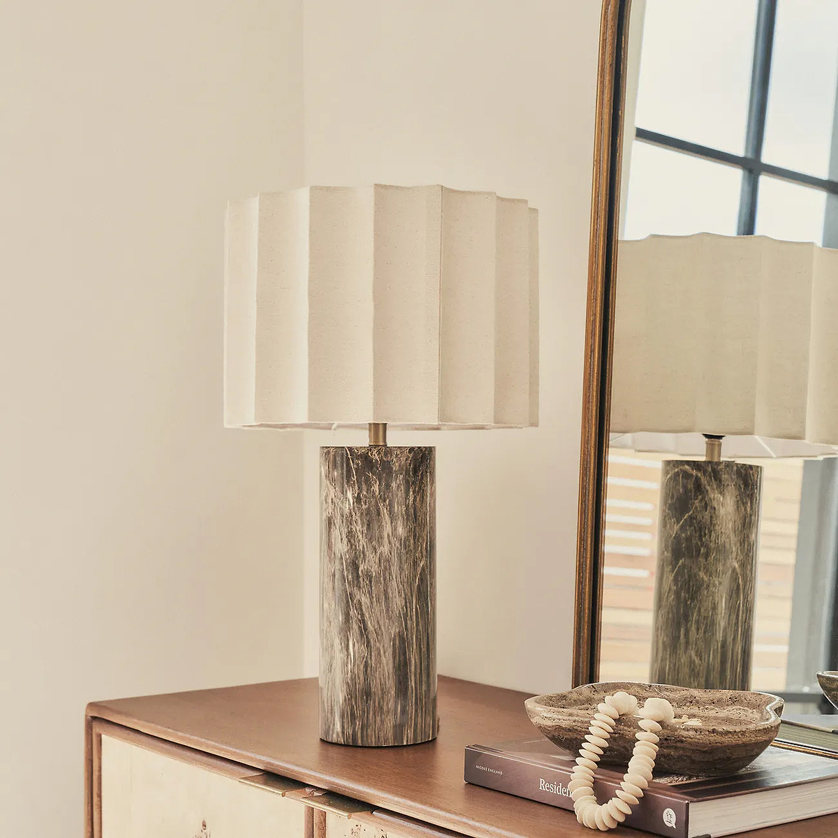 Castella - Dark Emperador Scallop Shade Table Lamp