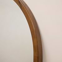 Alternate detail shot of curved frame