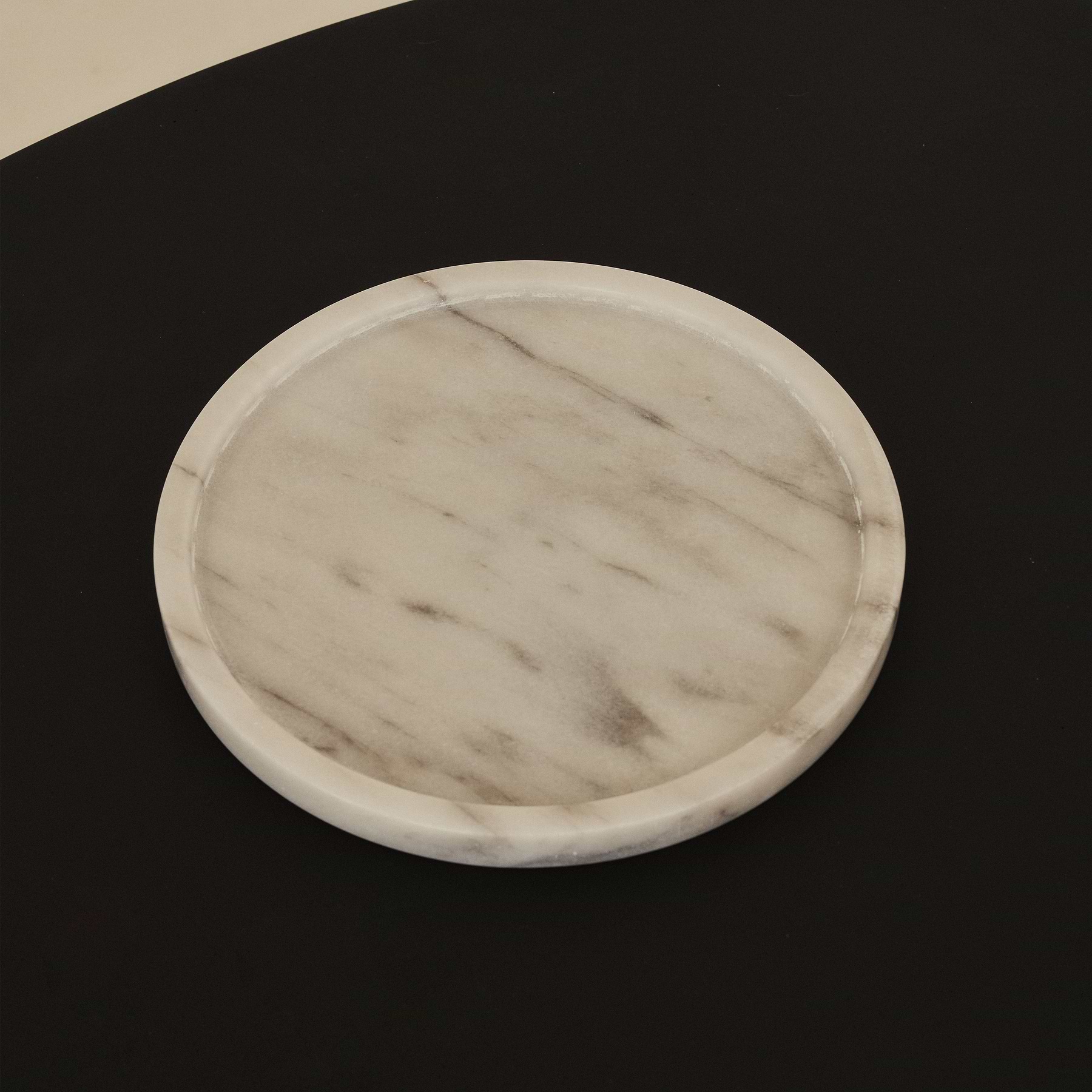 Travara - White Marble Round Decorative Tray