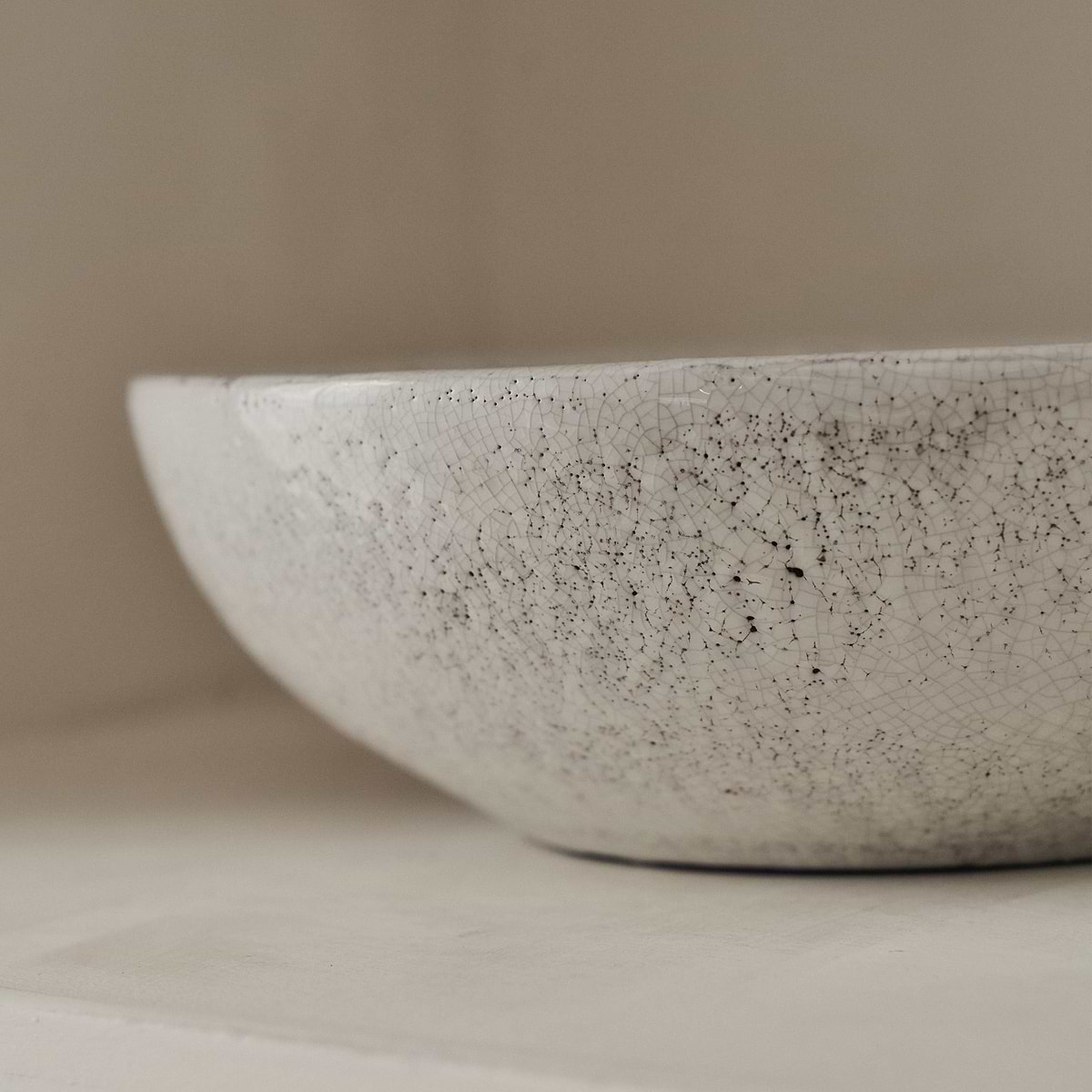 Portera - Ivory Gloss Ceramic Decorative Bowl