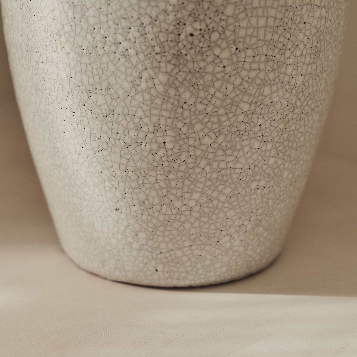 Portera - Ivory Gloss Ceramic Vase